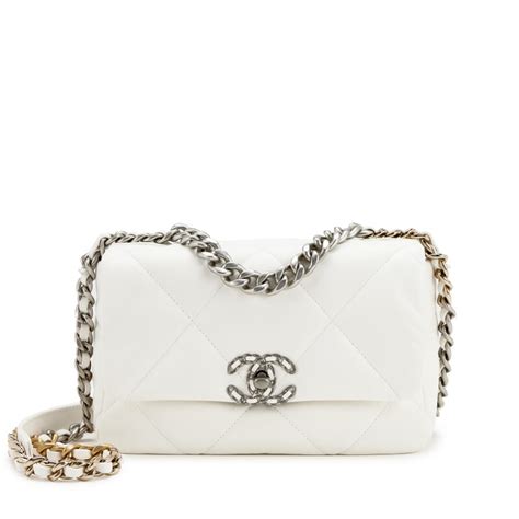 Chanel White Quilted Goatskin Medium 19 Flap Brushed Gold 